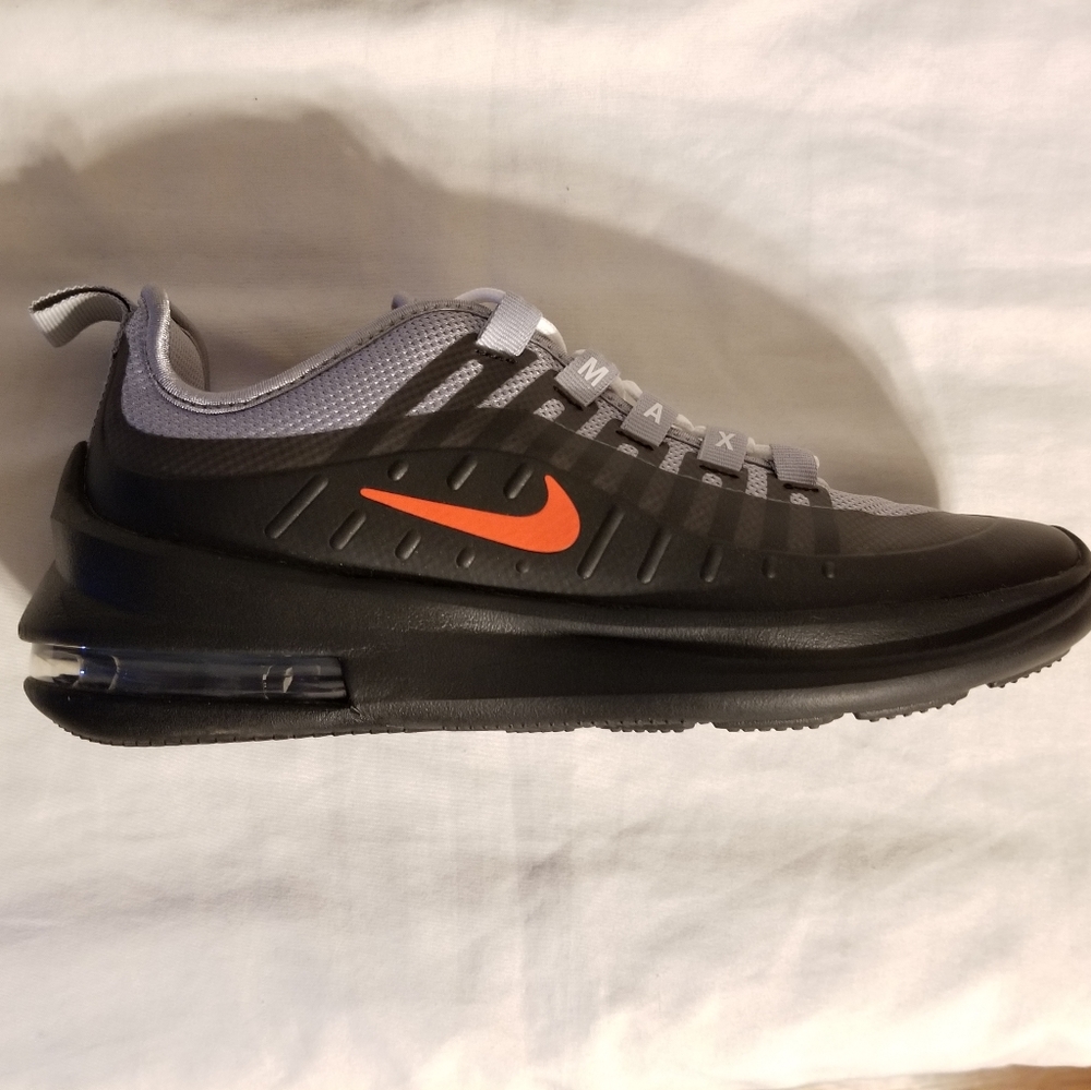 🌲NWOT NIKE Air Max Axis Sneakers - Picture 3 of 12